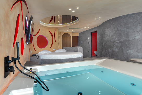 Alfa Hotel Skaramagas - interior photo 7