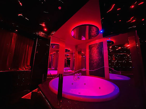 Priamos Cinema Hotel - property photo 2