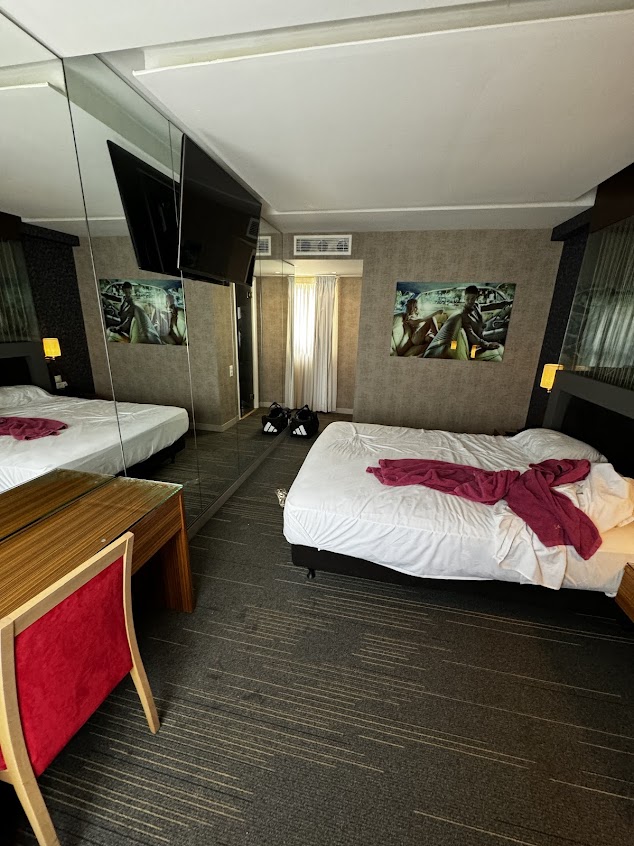 Lacoba Hotel - interior photo 4