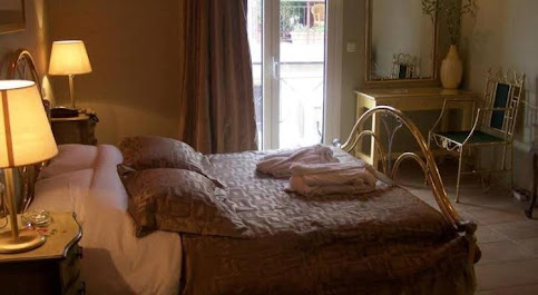 Queen Leriotis Hotel - property photo 17