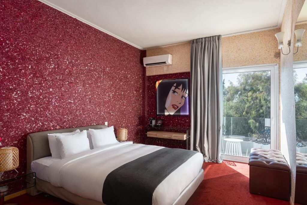 Mirada Hotel - interior photo 4
