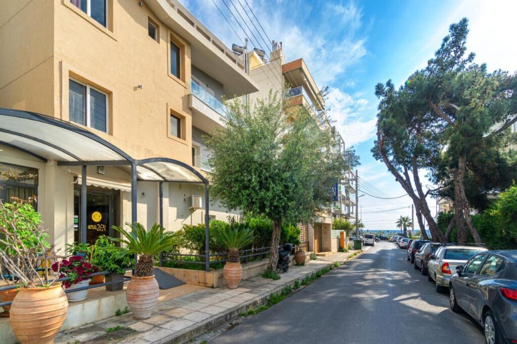 Zen Hotel - property photo 2
