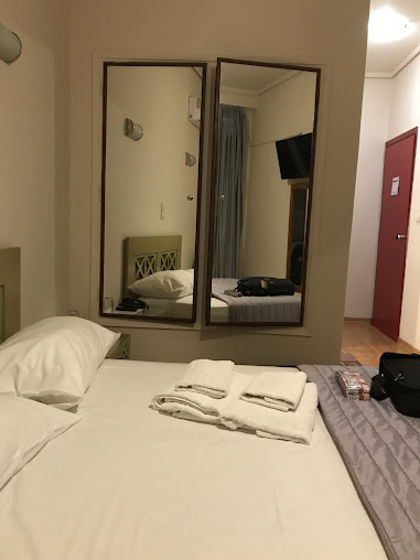Glaros Hotel - interior photo 4