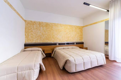 Hotel Cybele - guest accommodation photo 12 of 15