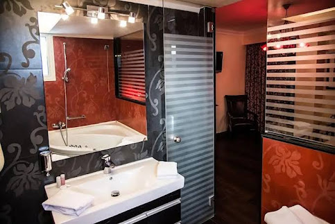 Hotel Maroussi - property photo 8