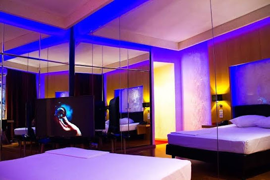 Olympic Hotel - interior photo 10
