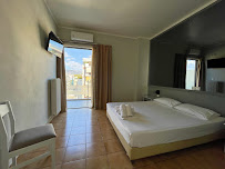 Platon Hotel - property photo 8