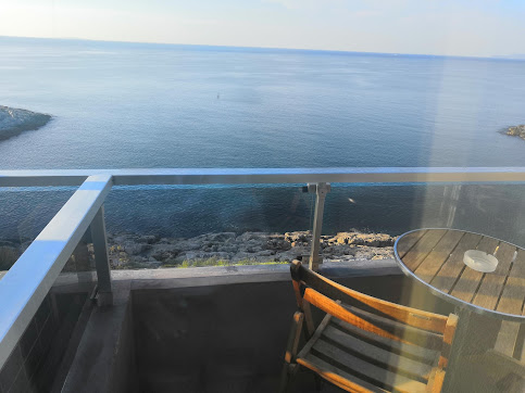 Scorpios Sea Side Hotel - interior photo 19